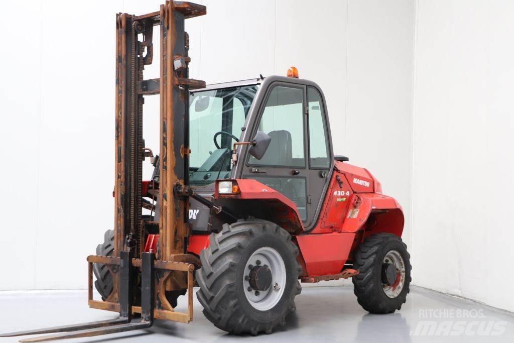 Manitou M30-4 شاحنات الطرق الوعرة