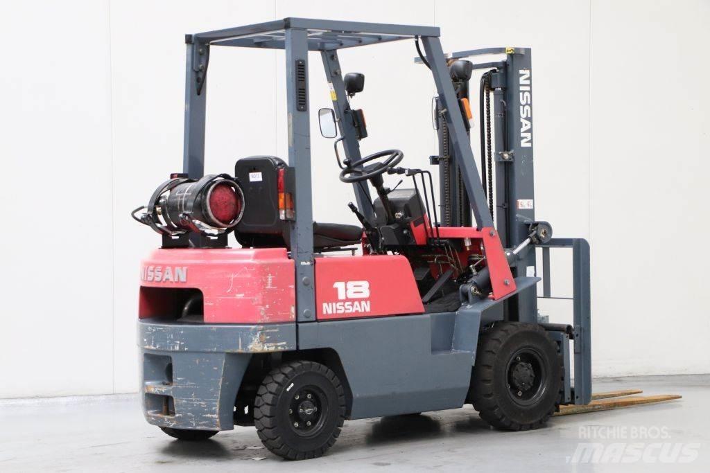 Nissan J01A18 شاحنات LPG