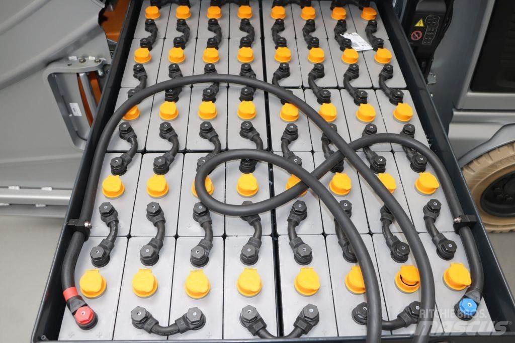 Still RX60-30 شاحنات ذات رافعات شوكية تعمل بالكهرباء