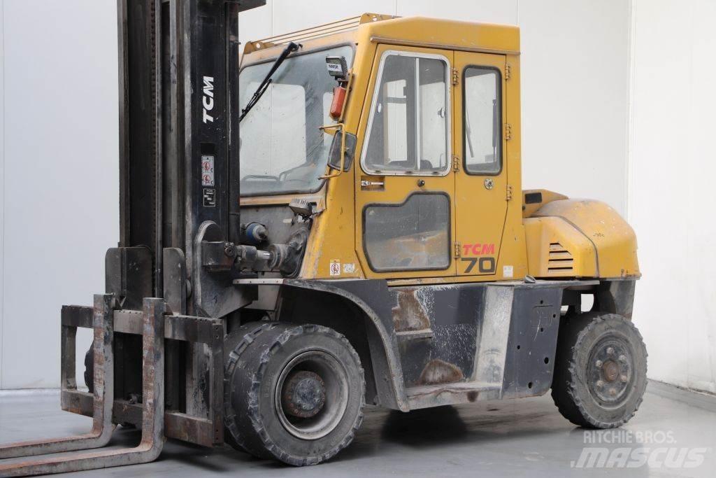TCM FD70-2 شاحنات الديزل