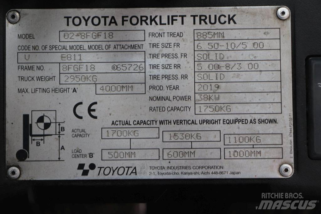 Toyota 02-8FGF18 شاحنات LPG