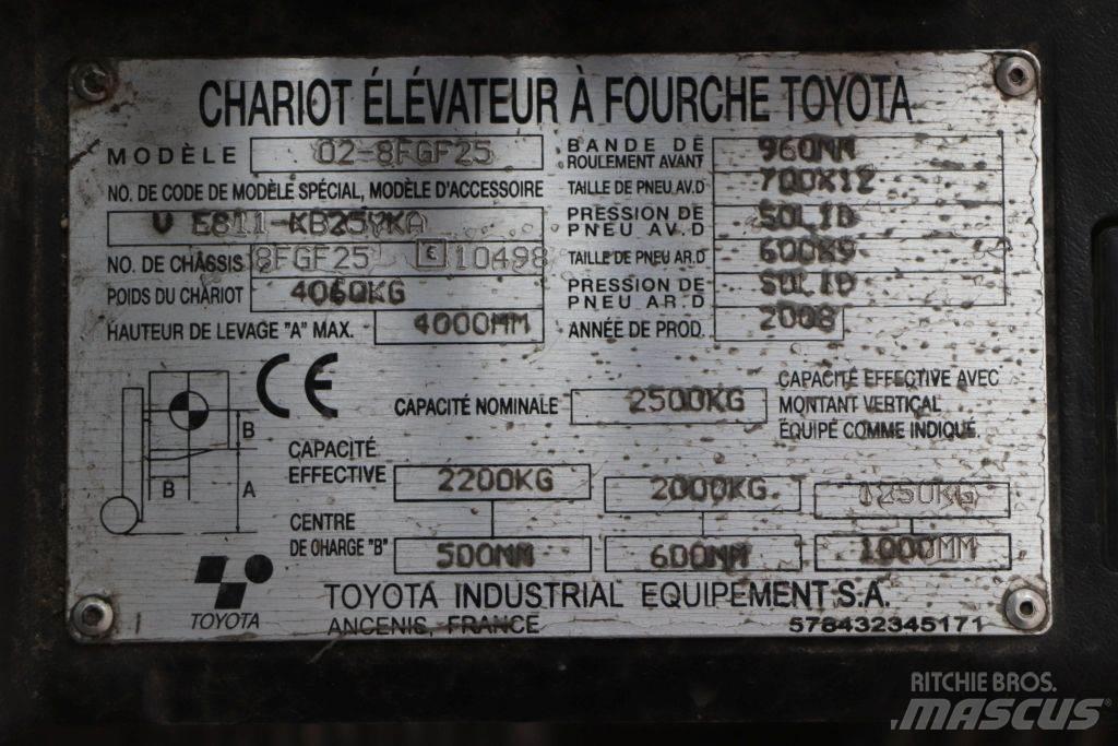 Toyota 02-8FGF25 شاحنات LPG