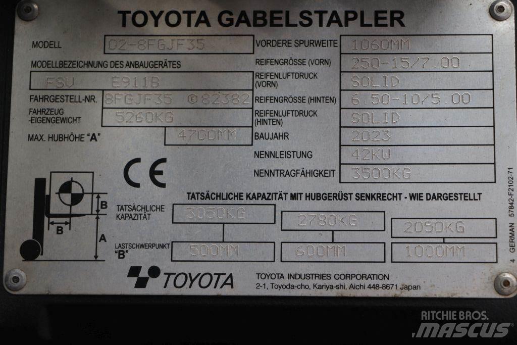 Toyota 02-8FGJF35 شاحنات LPG