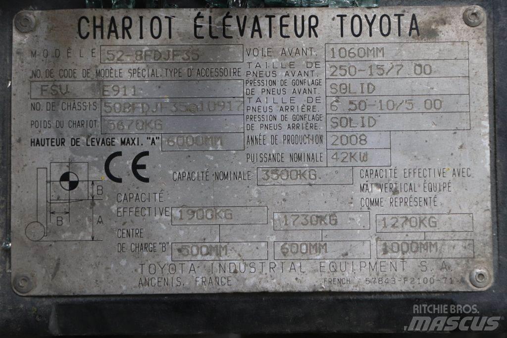 Toyota 52-8FDJF35 شاحنات الديزل