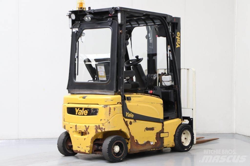 Yale ERP18VF شاحنات ذات رافعات شوكية تعمل بالكهرباء