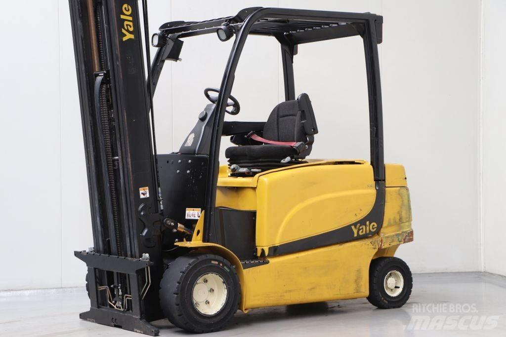 Yale ERP35VL شاحنات ذات رافعات شوكية تعمل بالكهرباء