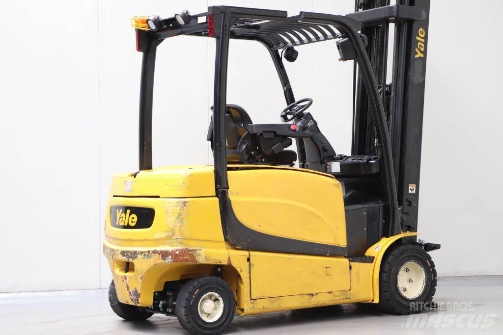 Yale ERP35VL شاحنات ذات رافعات شوكية تعمل بالكهرباء