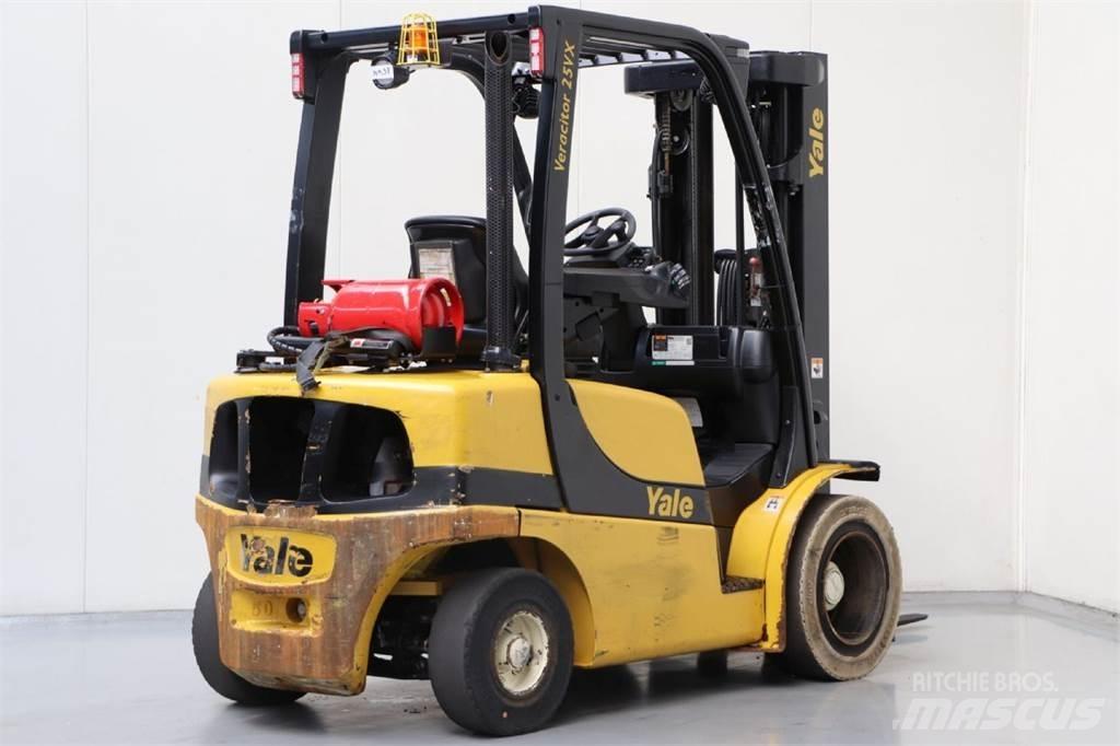 Yale GLP25VX شاحنات LPG