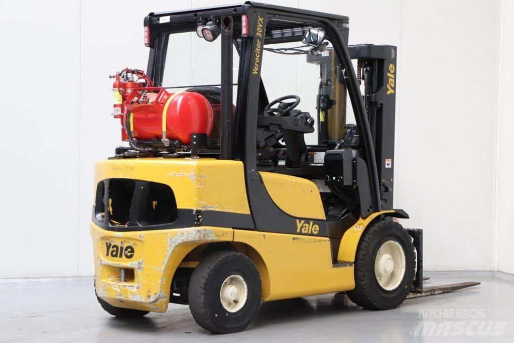 Yale GLP30VX شاحنات LPG