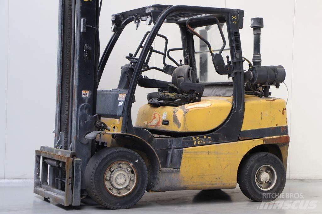 Yale GLP40VX5 شاحنات LPG