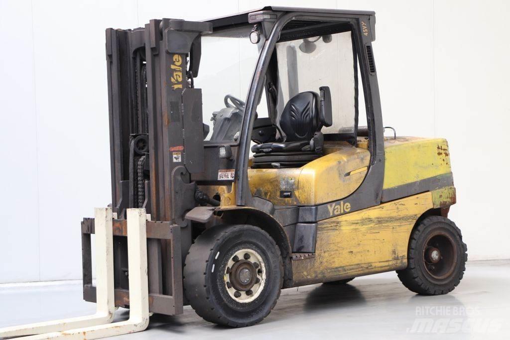 Yale GLP45VX6 شاحنات LPG