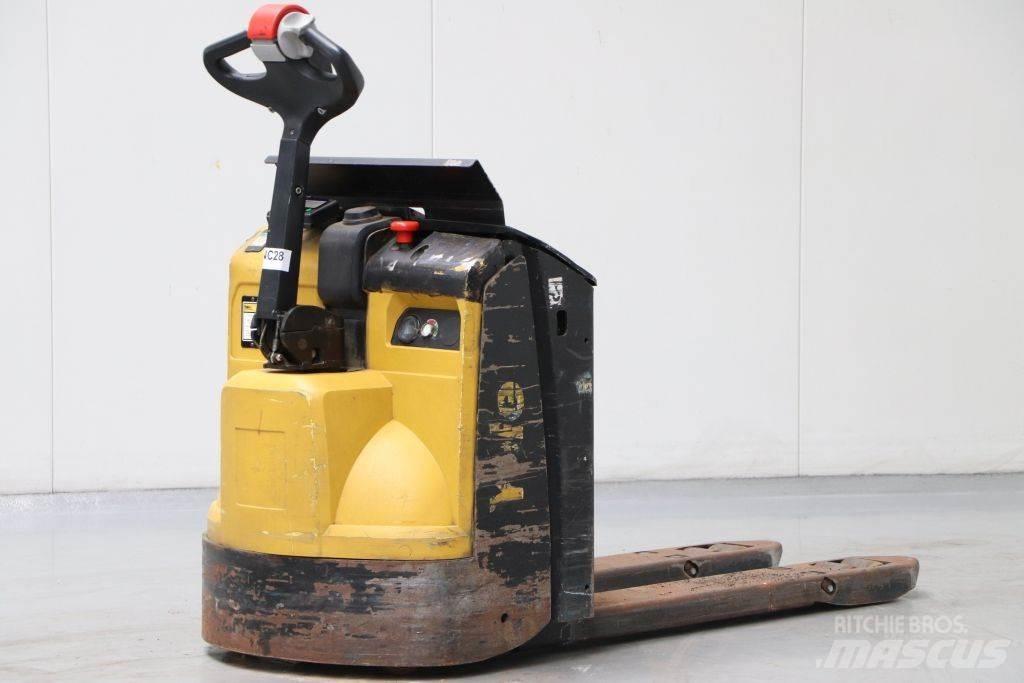 Yale MP16 معدات الرفع منخفض المستوى