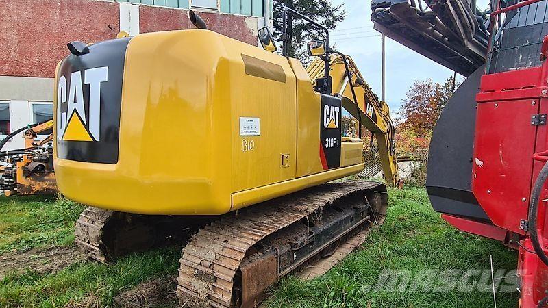 CAT 318 FL حفارات زحافة