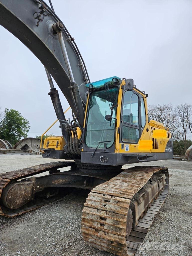 Volvo EC 360 C L حفارات زحافة