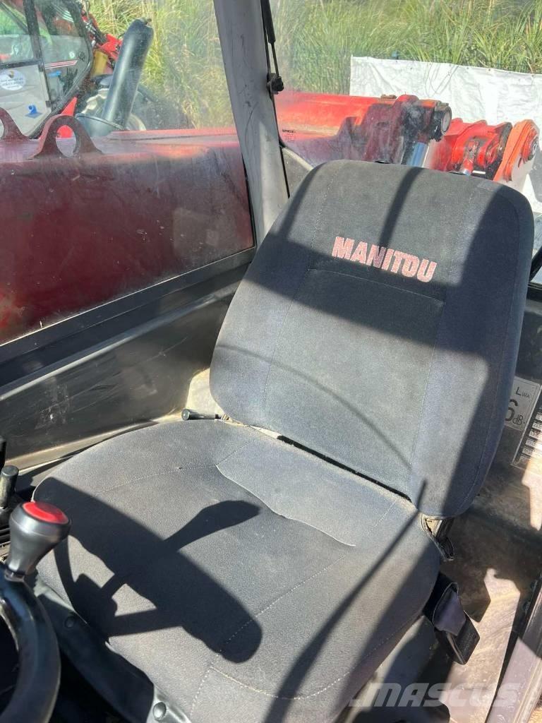 Manitou MT 1435 SL مناولات متداخلة