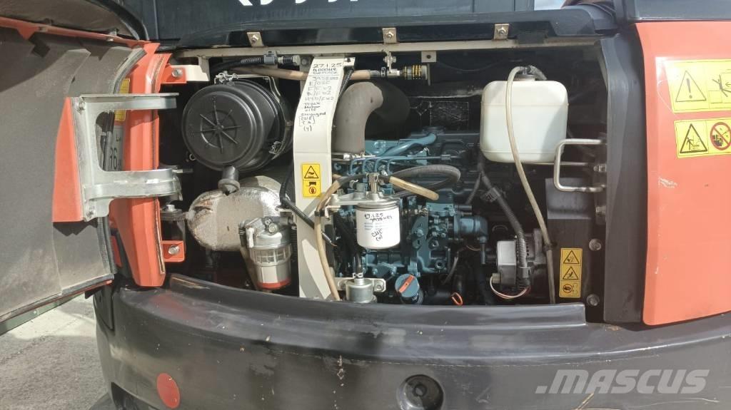 Kubota U 48-4 حفارات صغيرة أقل من 7 طن (حفارات صغيرة)