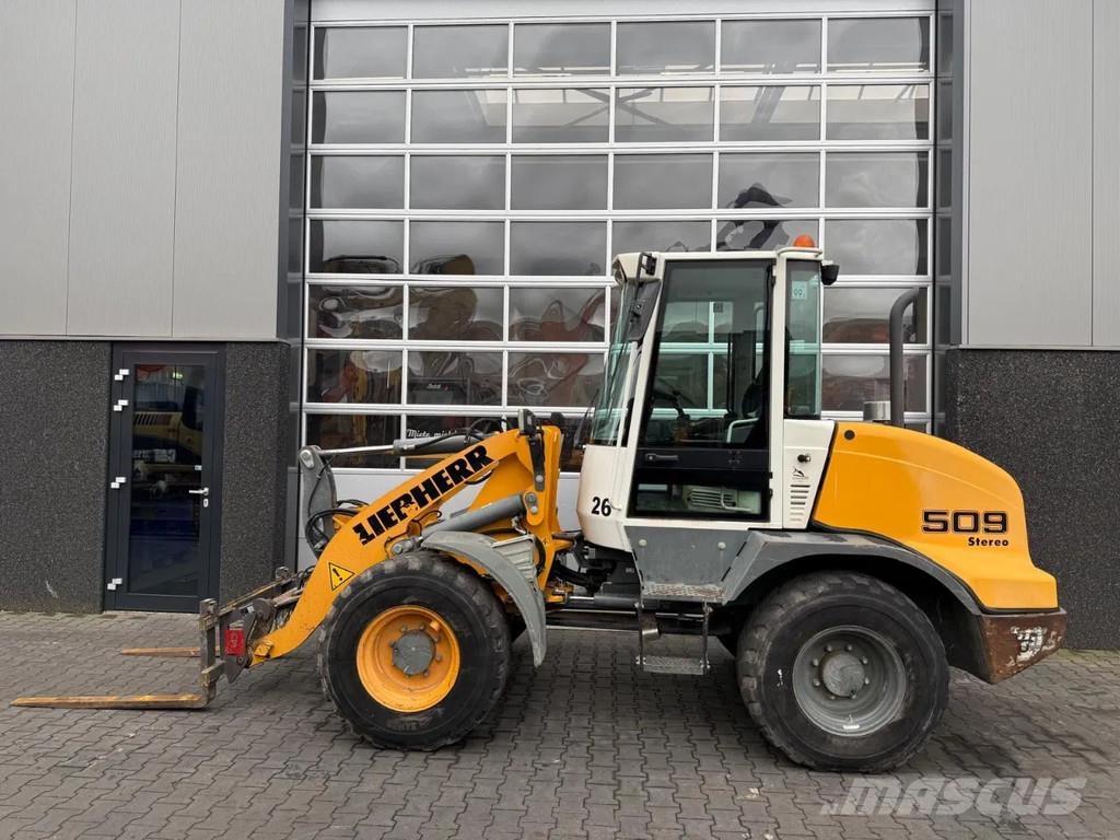 Liebherr L509 لوادر بعجل