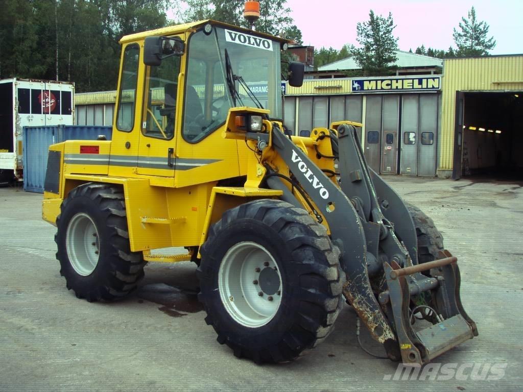 Zettelmeyer ZL 1002 لوادر بعجل