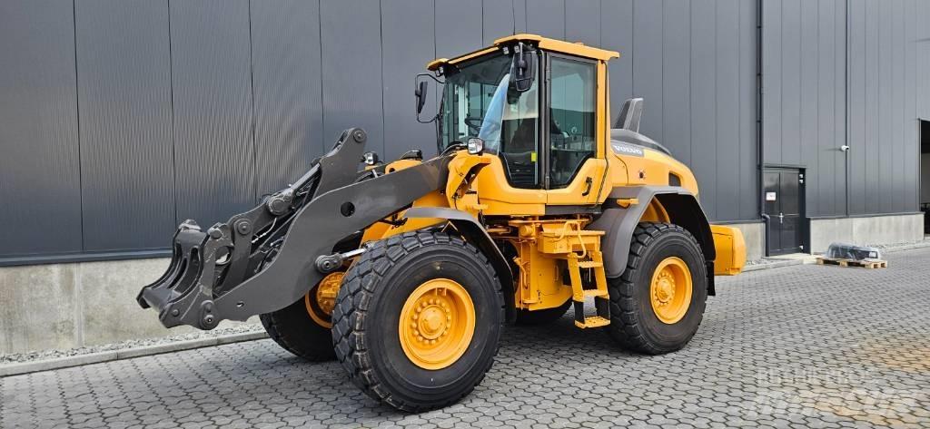 Volvo L 70 H لوادر بعجل