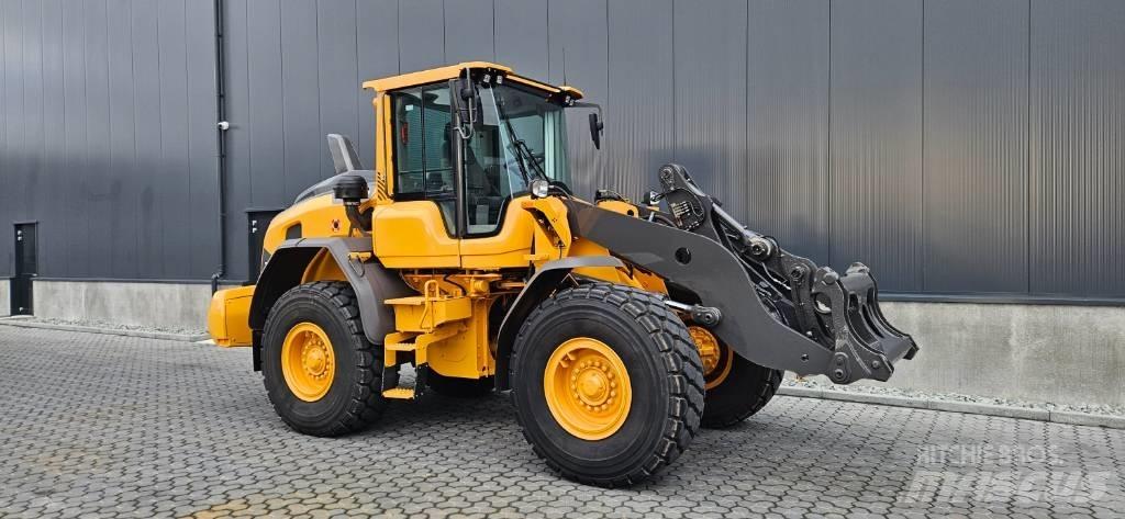 Volvo L 70 H لوادر بعجل