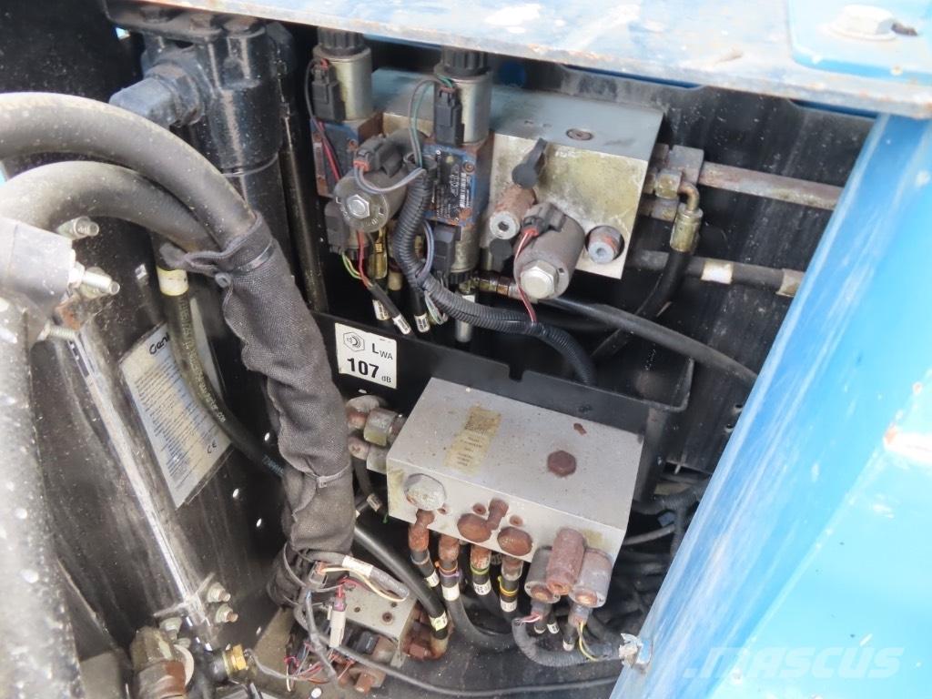 Genie GS 5390 رافعات مقصية الشكل