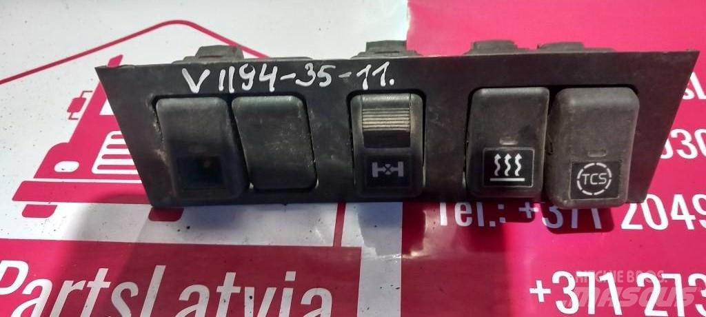 Volvo FH 12. 3175615 كابينة والداخلية