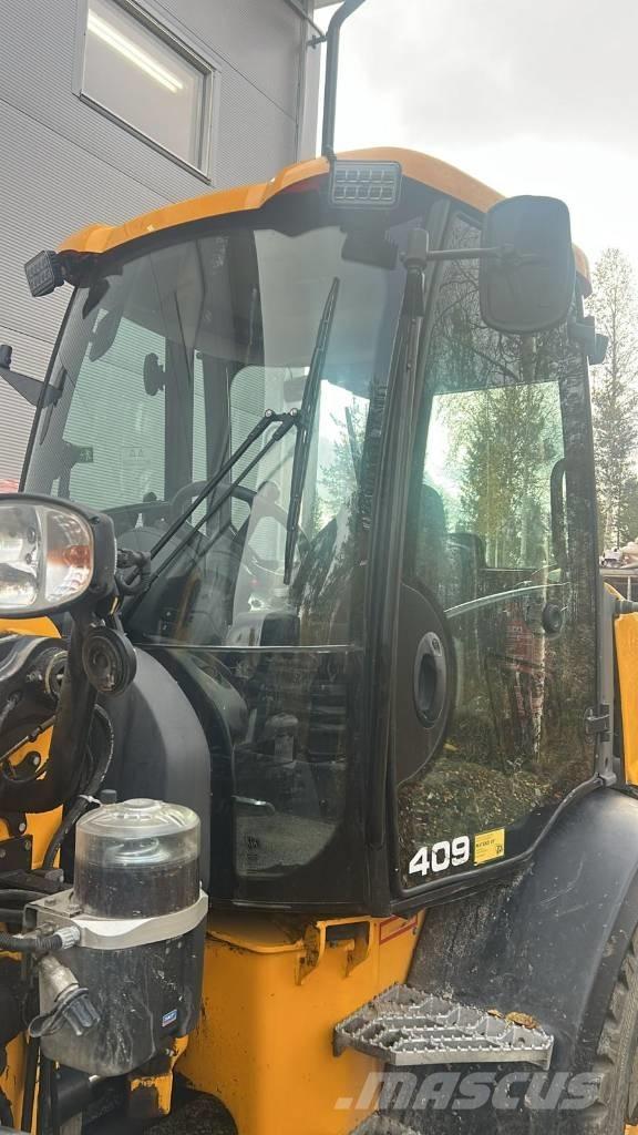 JCB 409 لوادر بعجل