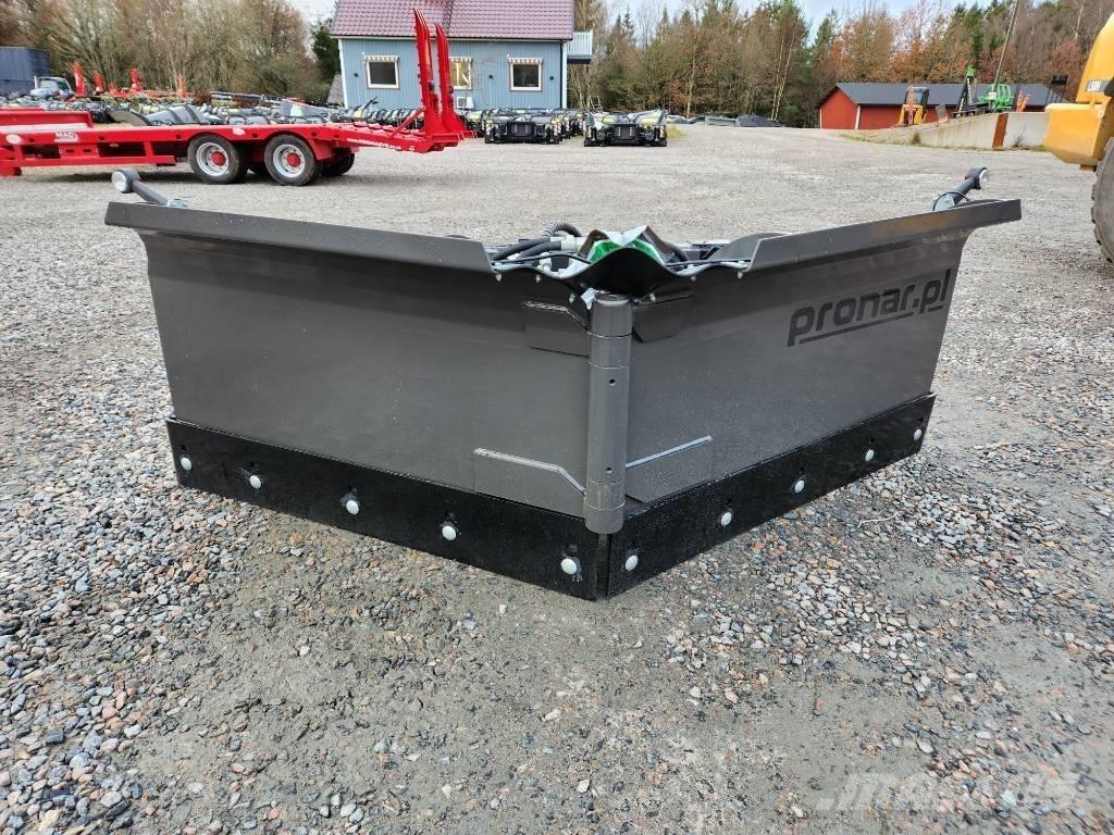 Pronar PUV 2600 حراثات ونصول الجليد