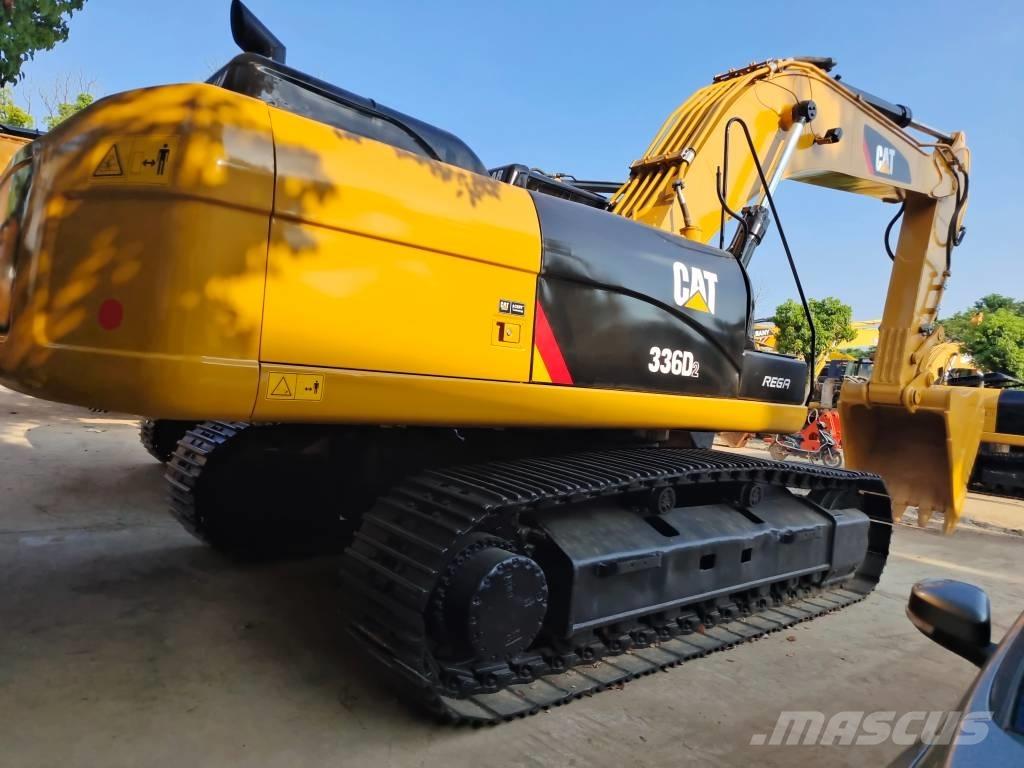 CAT 336 GC حفارات زحافة