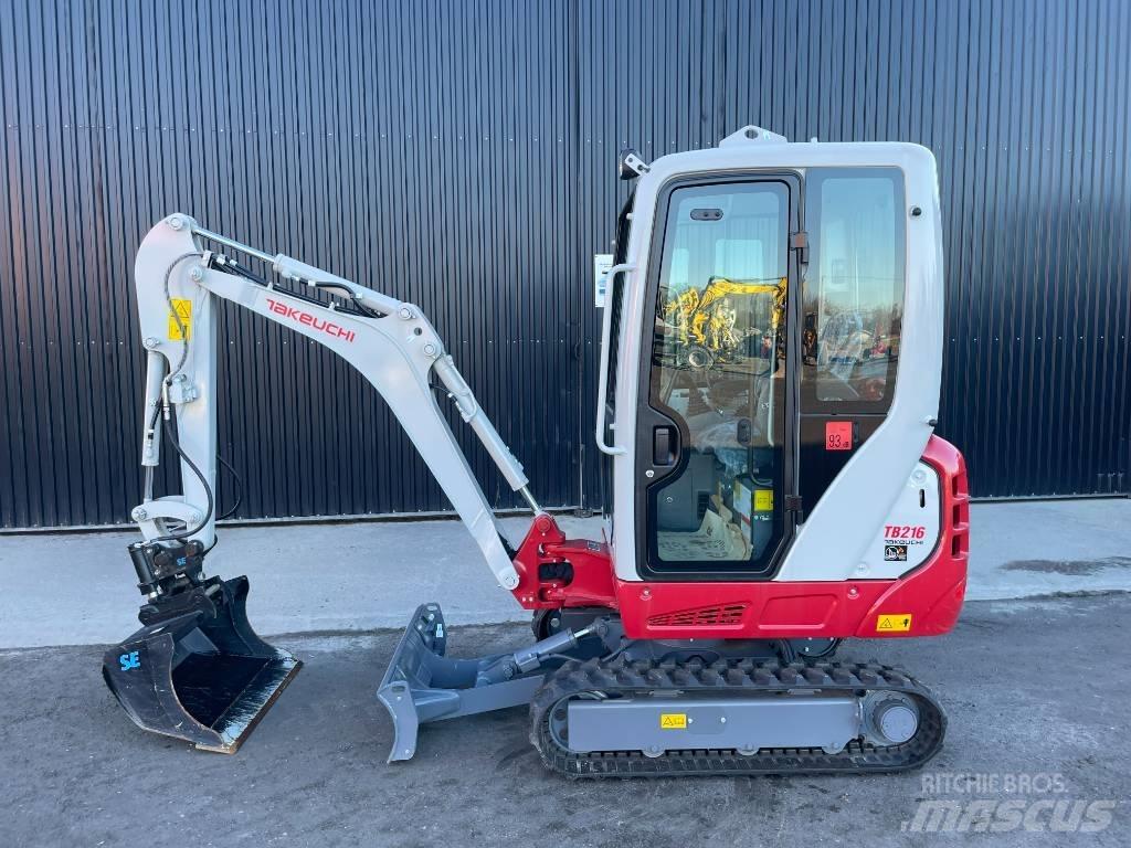 Takeuchi TB 216 حفارات صغيرة أقل من 7 طن (حفارات صغيرة)