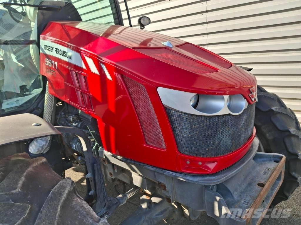 Massey Ferguson 5611 الجرارات
