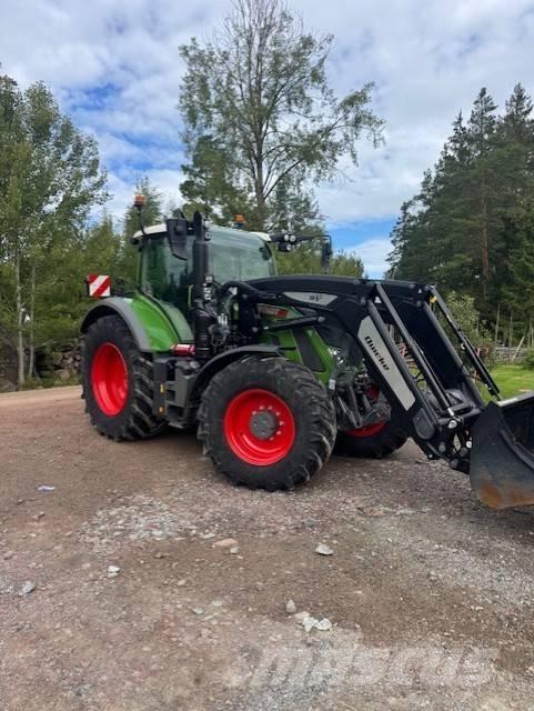 Fendt 716 Vario الجرارات