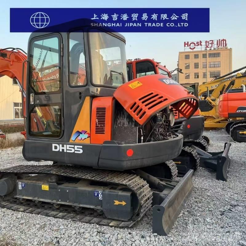 Doosan DH 55 حفارات صغيرة أقل من 7 طن (حفارات صغيرة)