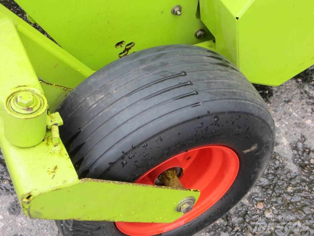CLAAS 250 RC محزمات مستديرة