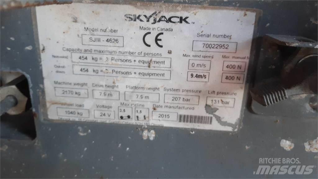 SkyJack SJIII4626 رافعات مقصية الشكل