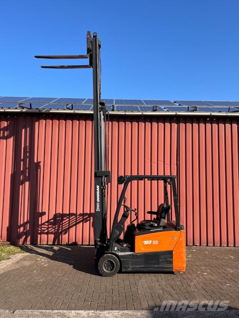 Doosan B 18 T-7 شاحنات ذات رافعات شوكية تعمل بالكهرباء