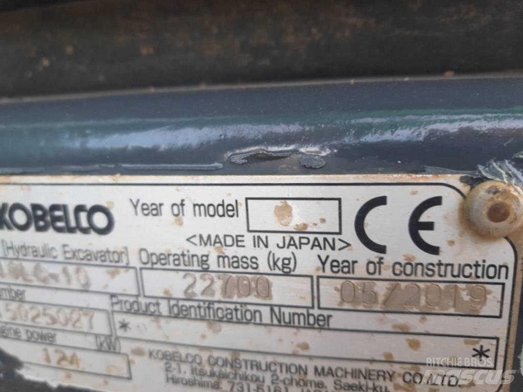 Kobelco 210 HLC-10 حفارات زحافة