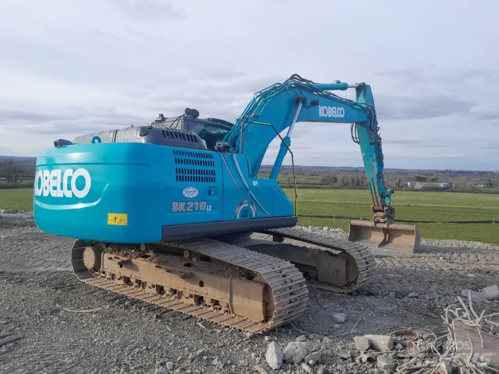 Kobelco 210 HLC-10 حفارات زحافة