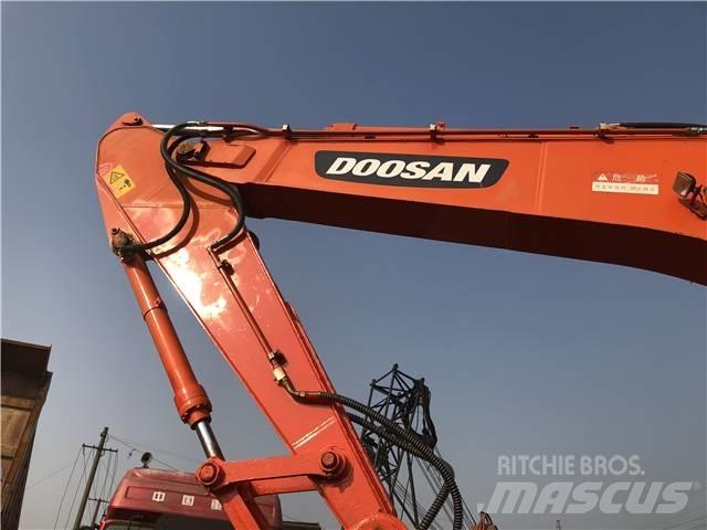 Doosan DH 220LC-7 حفارات زحافة