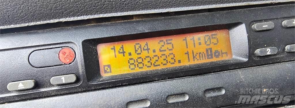 Sisu E12M 8X4 شاحنات قلابة
