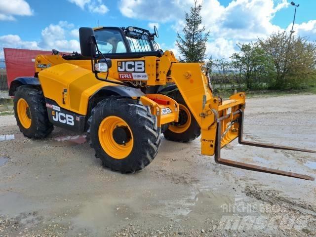 JCB 535-95 مناولات متداخلة