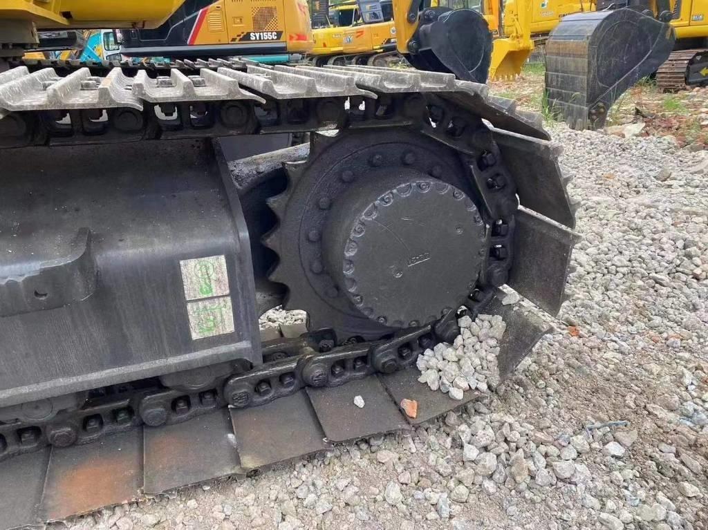 Komatsu PC 130 حفارات زحافة