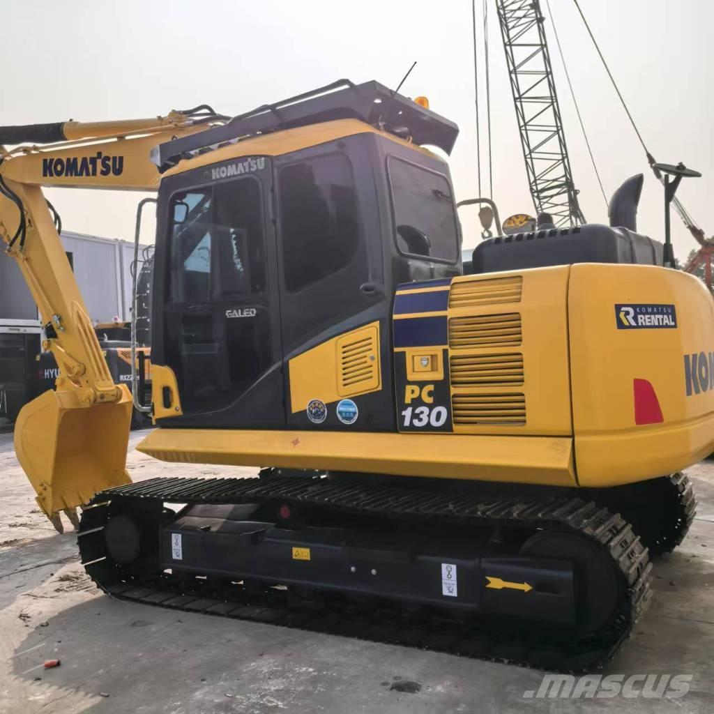 Komatsu PC 130-7 حفارات زحافة