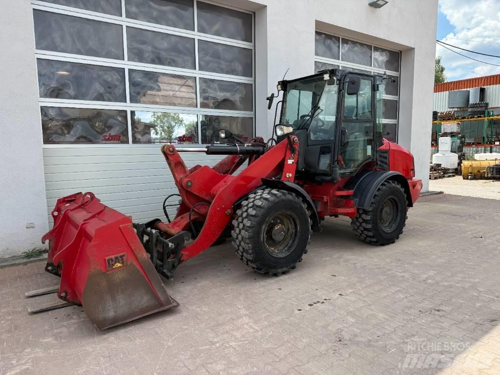 CAT 908 H لوادر بعجل