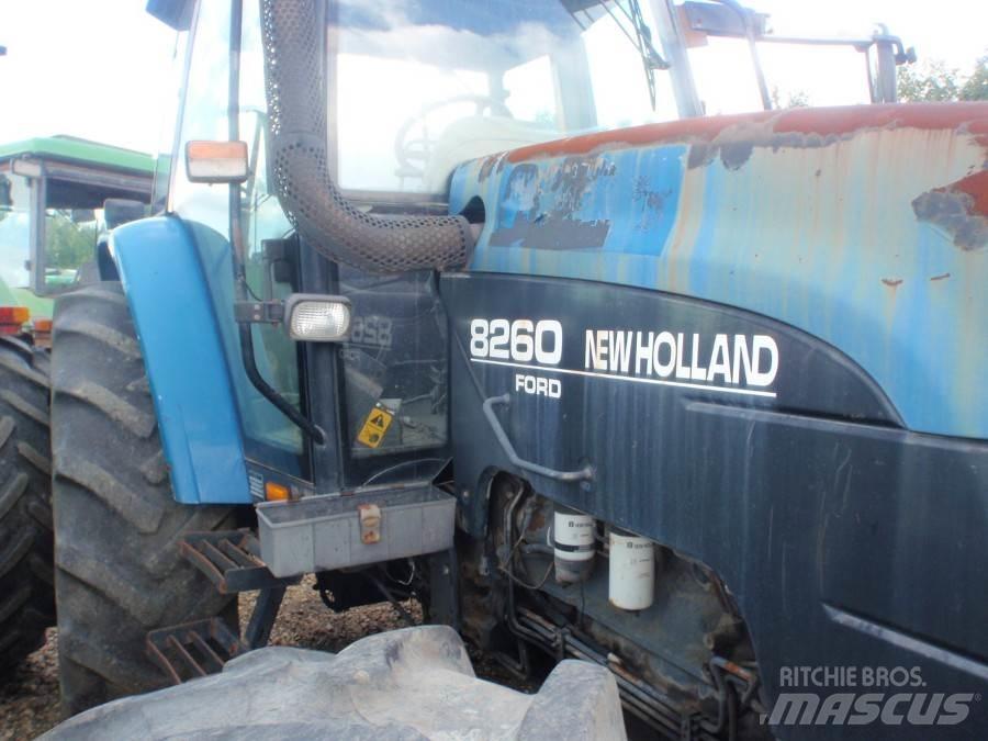 New Holland 8260 الجرارات