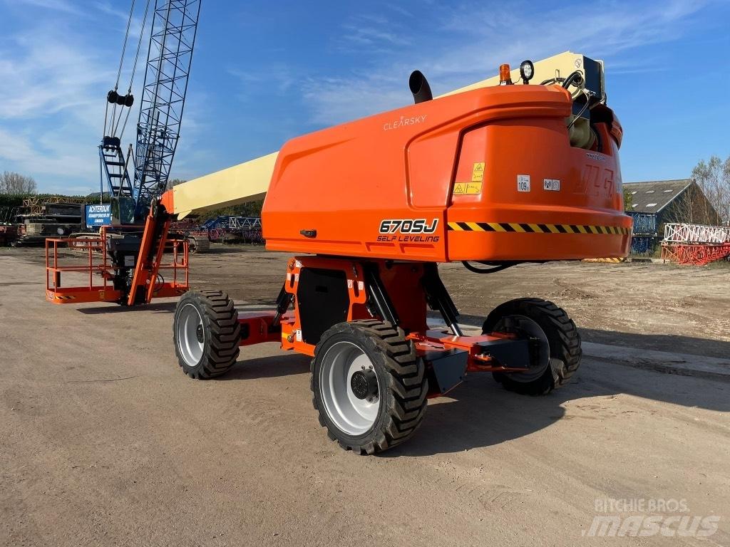 JLG 670 SJ رافعات سلة تلسكوبية