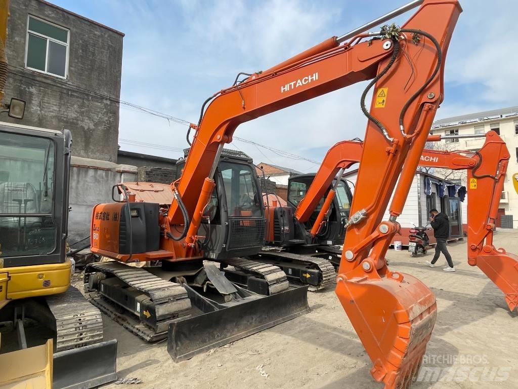 Hitachi ZX 80 حفارات زحافة