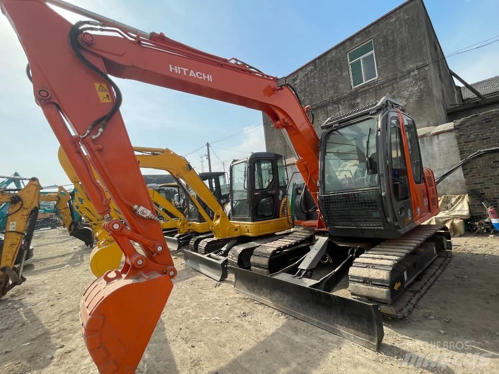 Hitachi ZX 80 حفارات زحافة