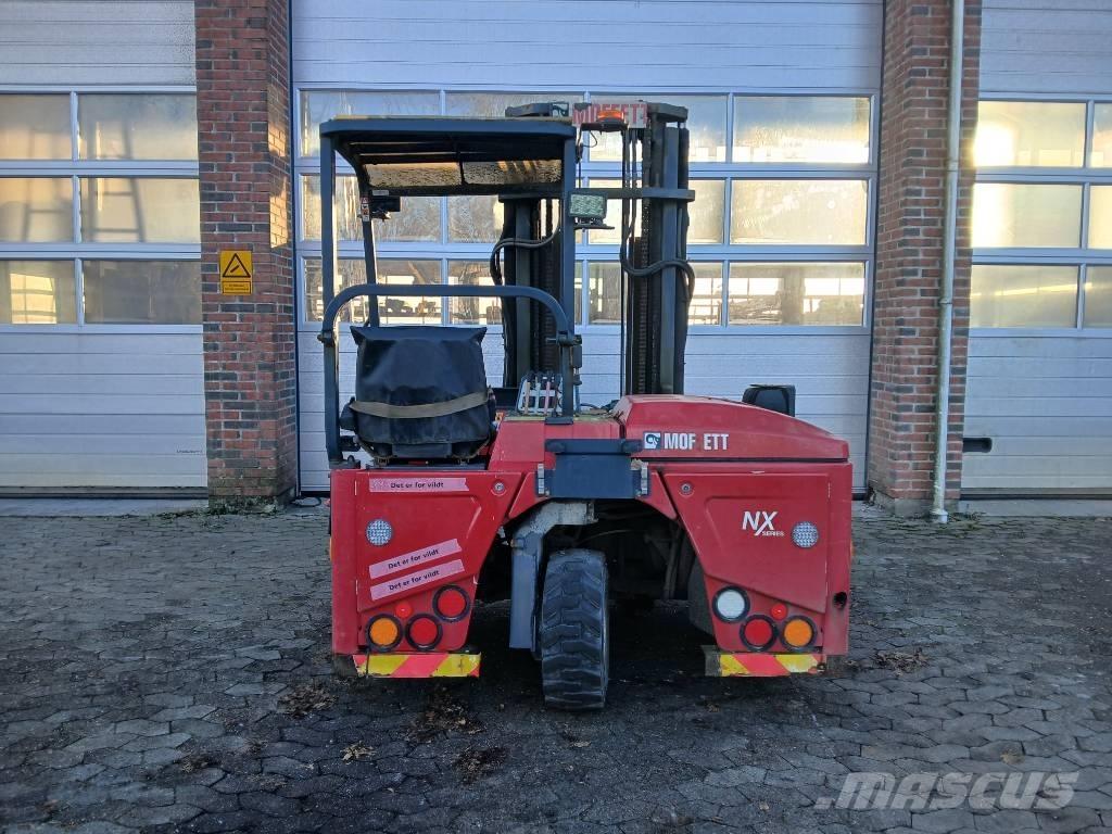Moffett M4 25.3 NX شاحنات الديزل