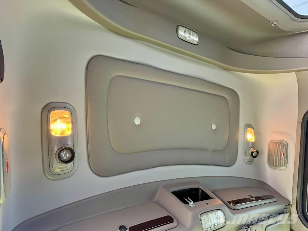 Peterbilt 389 وحدات الجر